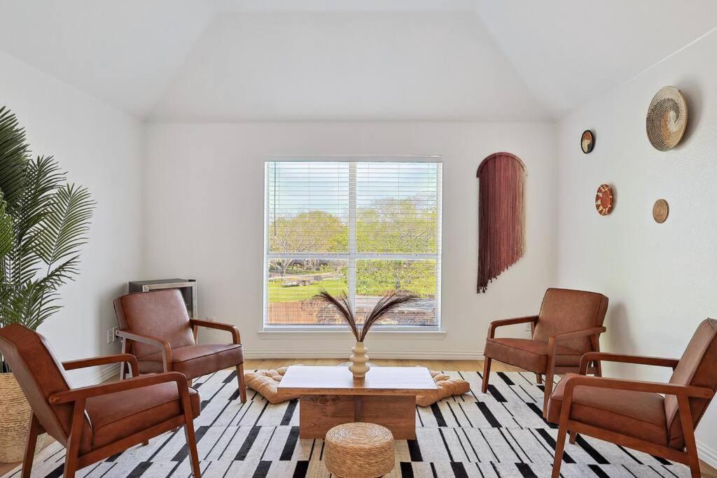 Wellness Oasis 5Br W Pool + Huge Yard + Fire Pit Vila Sachse Exterior foto