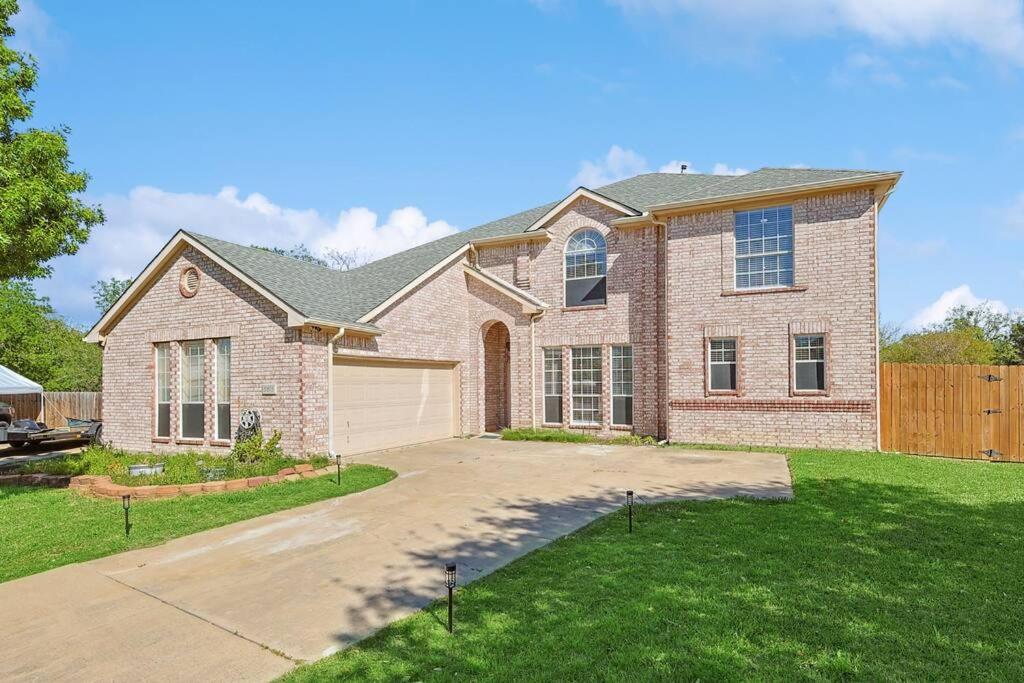 Wellness Oasis 5Br W Pool + Huge Yard + Fire Pit Vila Sachse Exterior foto